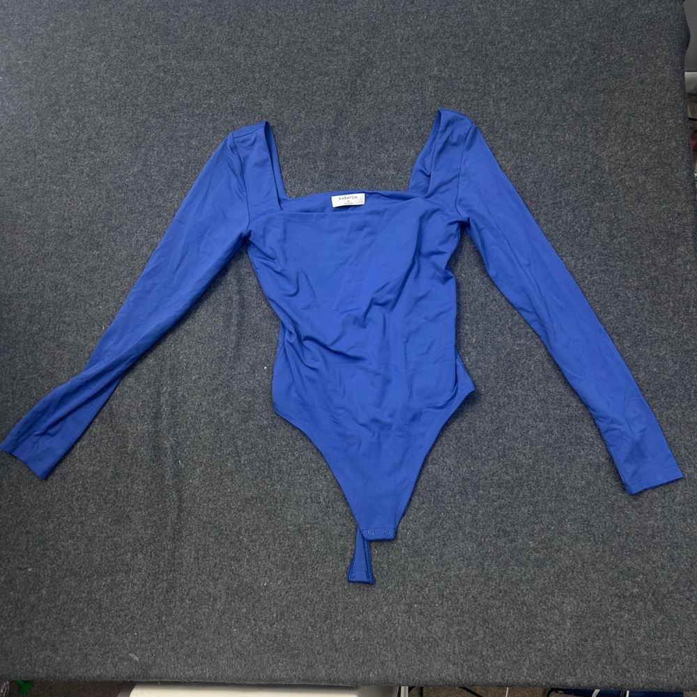 Aritzia Babaton Contour Square Neck Bodysuit Womens M Blue Long Sleeve